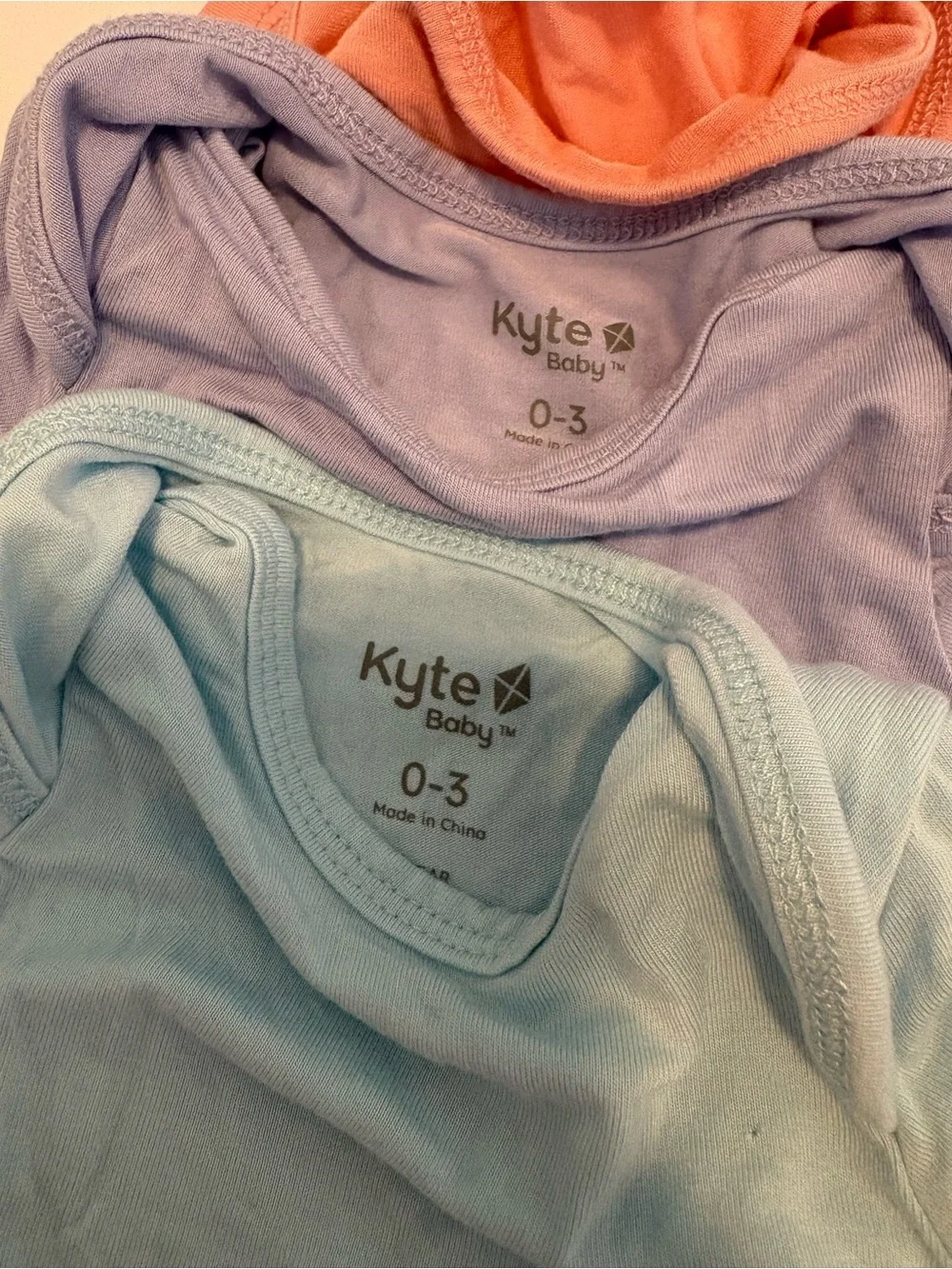 Kyte BABY kyte onesie